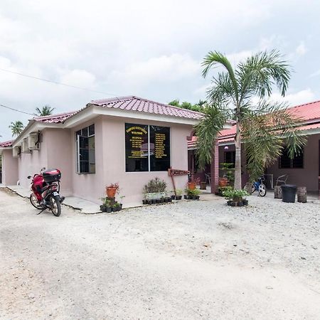 Kampung Guest House ปันไตเจอนัง ภายนอก รูปภาพ