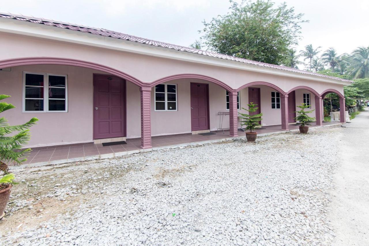 Kampung Guest House ปันไตเจอนัง ภายนอก รูปภาพ
