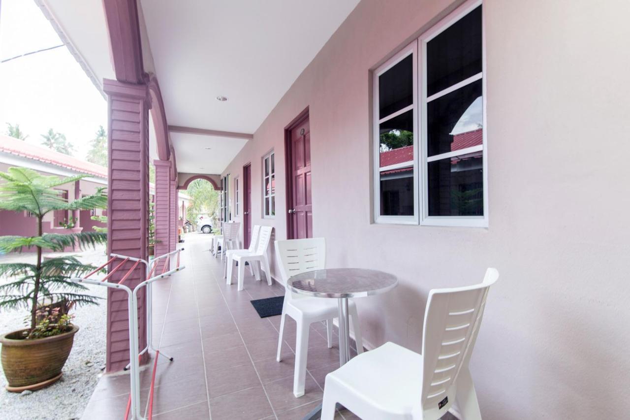 Kampung Guest House ปันไตเจอนัง ภายนอก รูปภาพ