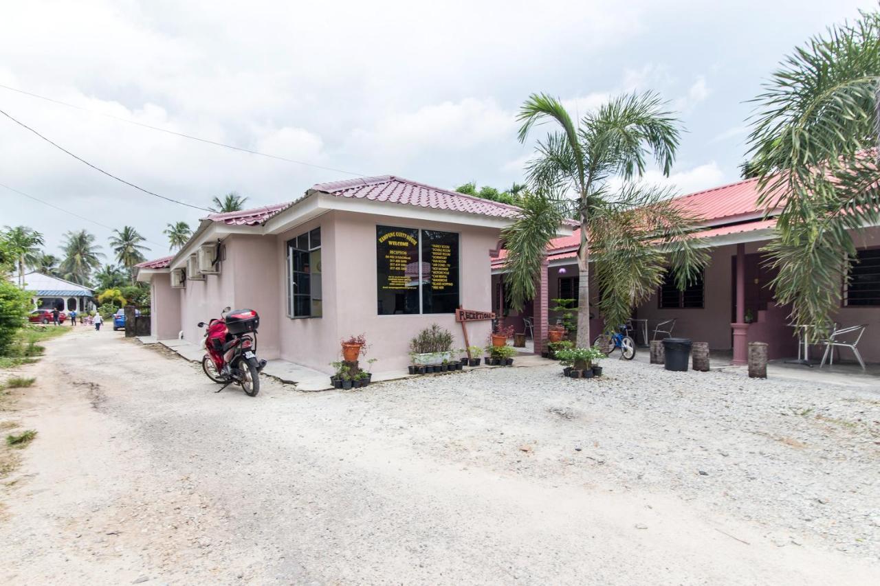 Kampung Guest House ปันไตเจอนัง ภายนอก รูปภาพ